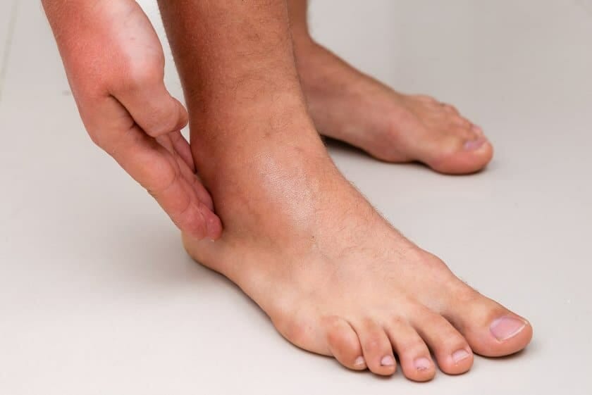 the natural structure of the feet can cause morning foot pain