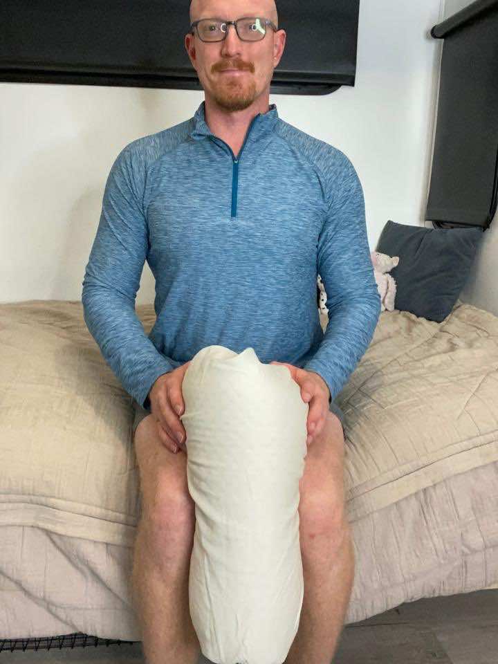 Seated Pillow Squeeze
