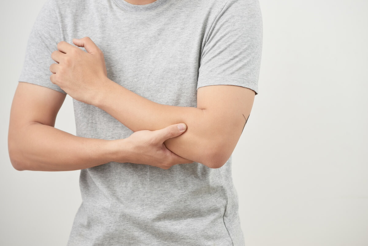 How to Fix a Pinched Nerve in the Elbow